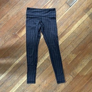 Lululemon Patterned Leggings - barely worn
